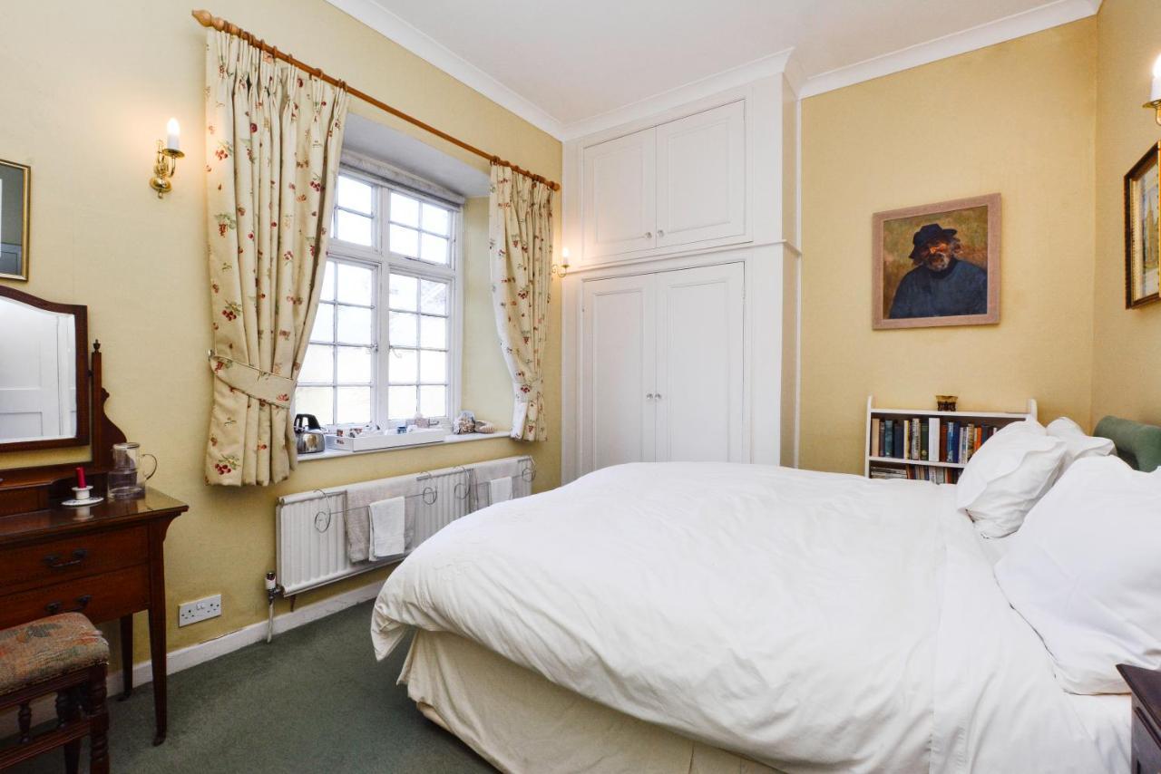 The Old School Bed and Breakfast Μπίσεστερ Εξωτερικό φωτογραφία