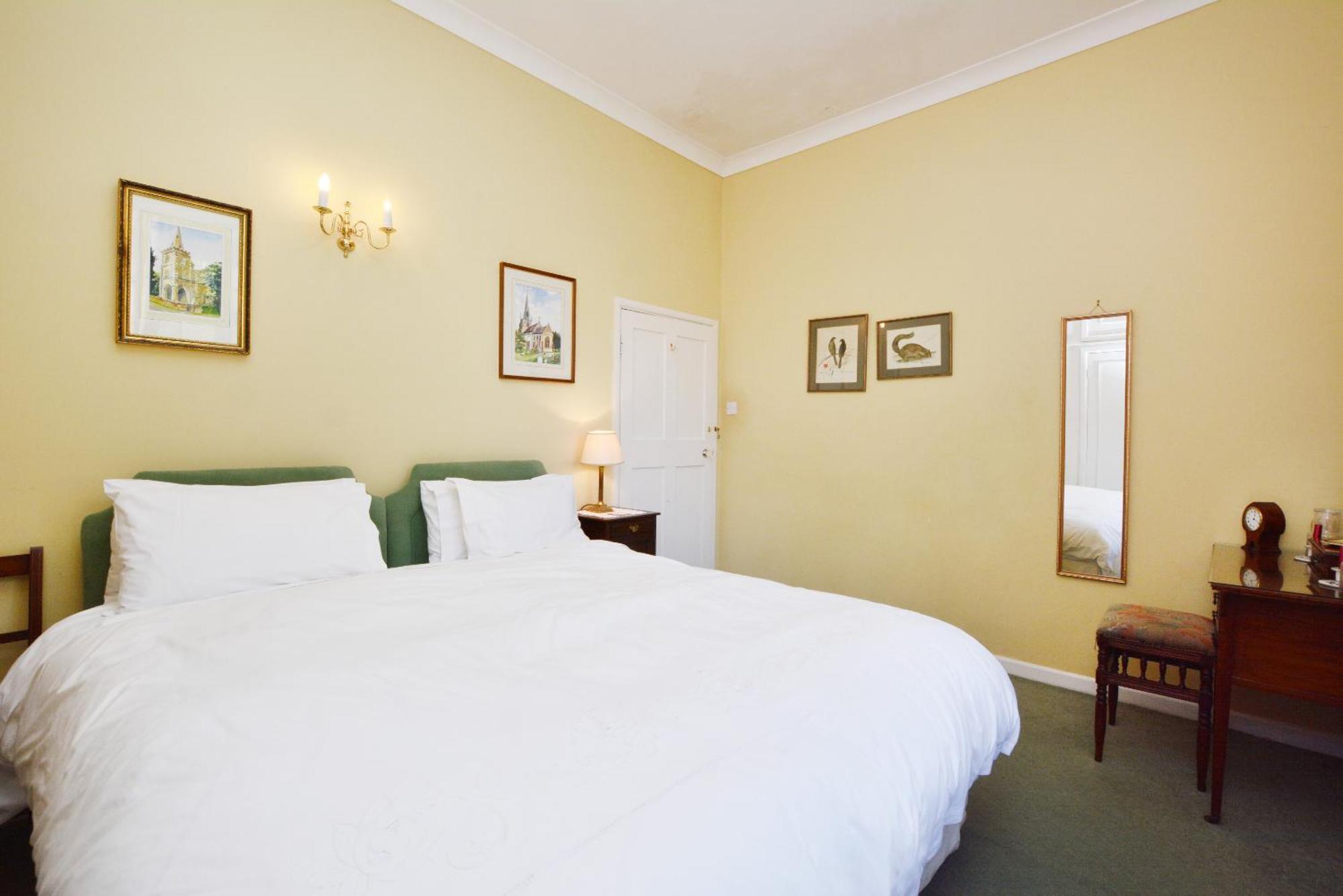 The Old School Bed and Breakfast Μπίσεστερ Εξωτερικό φωτογραφία